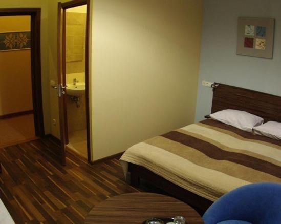Hotel Darnitskiy Κίεβο Δωμάτιο φωτογραφία